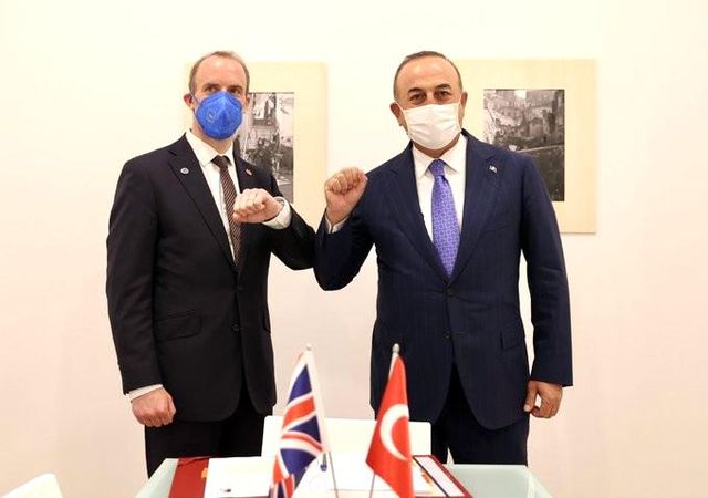 cavusoglu italya da ingiliz ruandali ve arjan 14232865 o