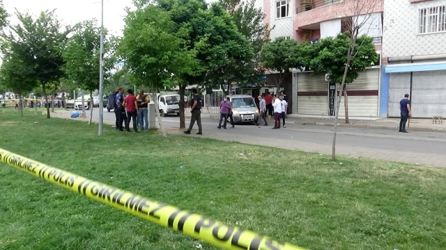 Diyarbakır'da iki grup arasında silahlı sopalı kavga: 2 ölü, 15 yaralı