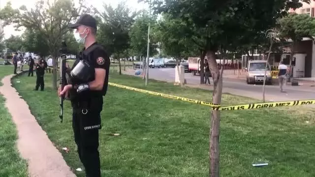 Son dakika gündem: DİYARBAKIR - Silahlı kavga: 2 ölü, 15 yaralı