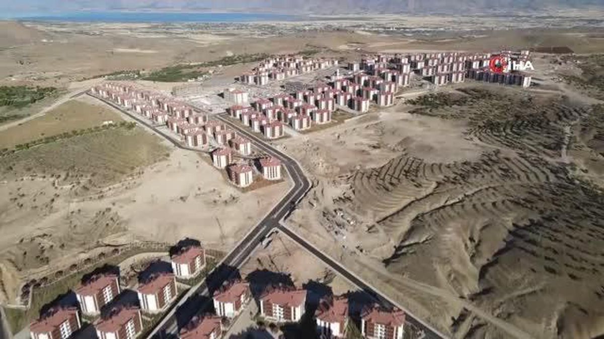 Elazığ'da bin 80 depremzede daha evlerine kavuştu