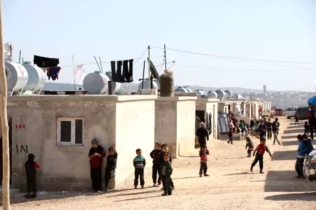 Fransa yaşayan hayırseverlerden Suriye'ye 539 konut bağışı