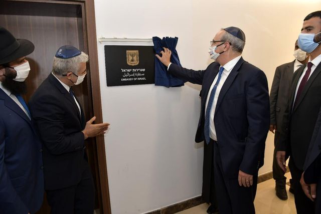 israil disisleri bakani lapid abu dabi de 2 14232810 o