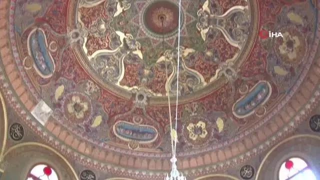 Kabe Kuşağı Fatih Sultan Mehmet Türbesi'ne yerleştirildi