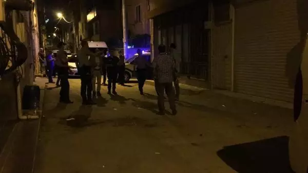 BURSA-KOMŞULARIN GÜRÜLTÜ KAVGASI BIÇAKLI KAVGAYA DÖNÜŞTÜ: 1 ÖLÜ
