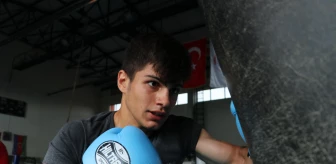 Milli boksör Ahmet Gündüz, Avrupa Şampiyonluğu için ringe çıkacak