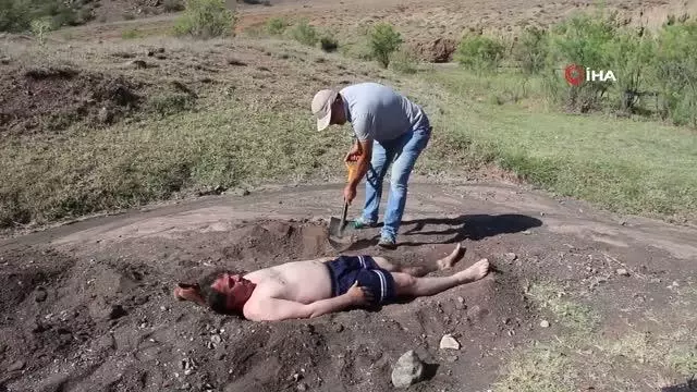 Şifayı kum banyosunda buluyorlar Şifayı kum banyosunda buluyorlar