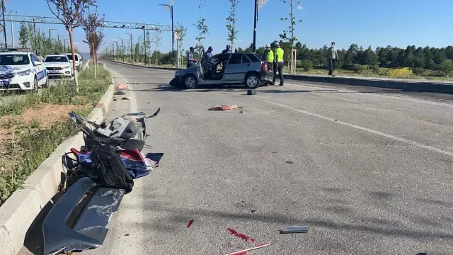 Mezuniyet fotoğrafı çekiminden dönen liseliler kaza yaptı: 1 ölü, 4 yaralı