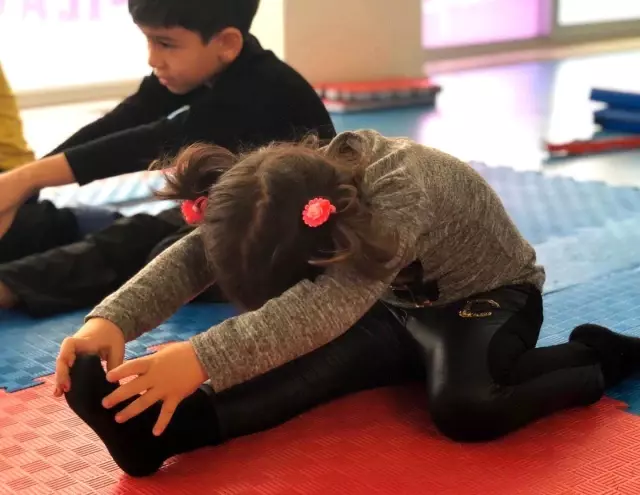 Turgutlu Belediyesinden çocuklara yönelik jimnastik kursu