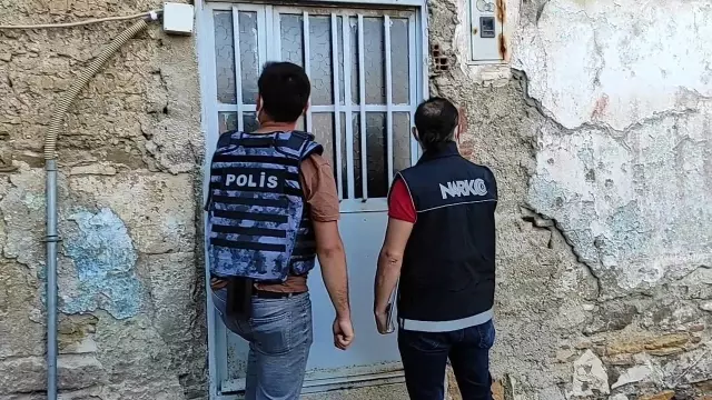 Uşak'ta torbacılara operasyon Uşak'ta torbacılara operasyon