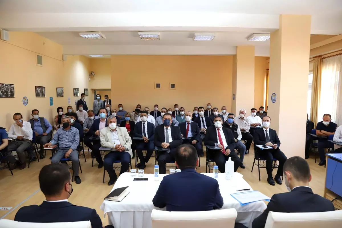 Valimiz Abdullah Ayaz: 'Salgın Henüz Bitmedi, Tedbirli Olmaya Devam Etmeliyiz'