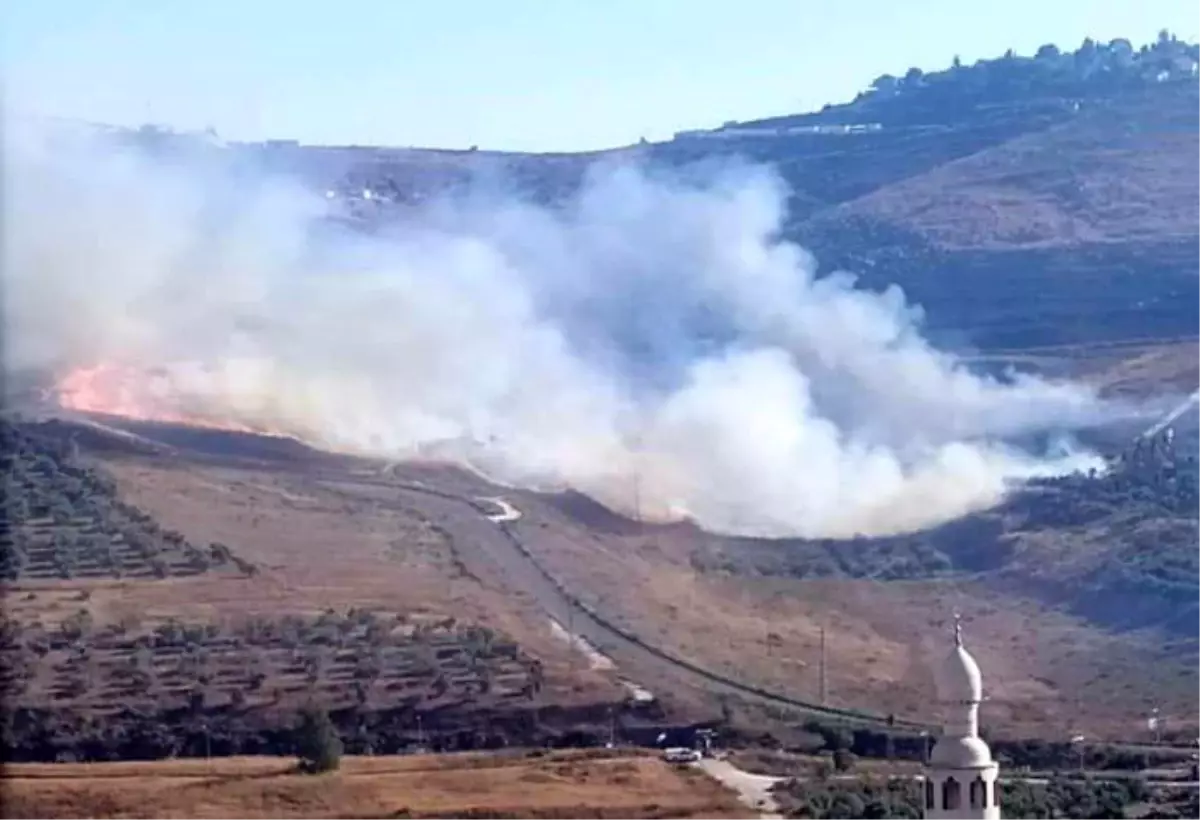 Yahudi yerleşimciler, Batı Şeria'da Filistinlilere ait tarım arazisini ateşe verdi