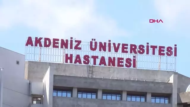5'inci çift kol naklini yapan Prof. Dr. Özkan: Zorlu fakat başarılı geçti (2) 5'inci çift kol naklini yapan Prof. Dr. Özkan: Zorlu fakat başarılı geçti (2)