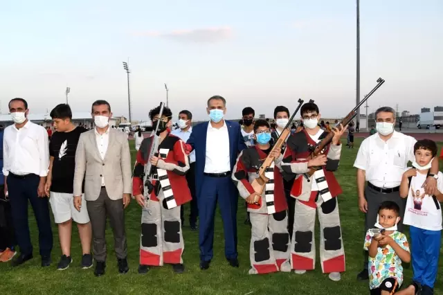 Adıyaman'da yaz spor okullarının açılışı yapıldı