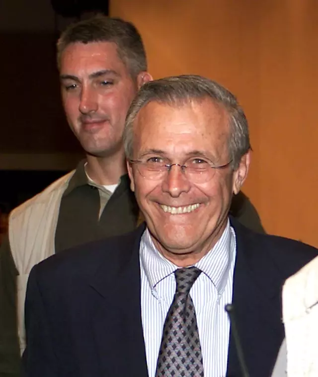 Afganistan ve Irak'ın işgalinin mimarı eski ABD Savunma Bakanı Rumsfeld öldü