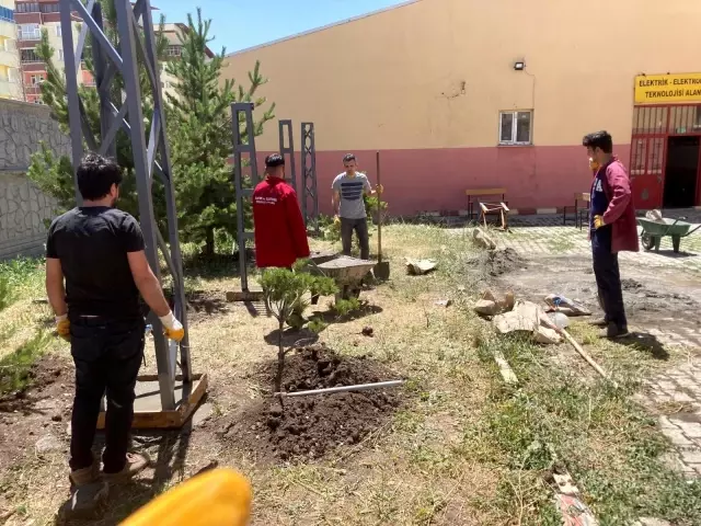 Aras EDAŞ'tan eğitime destek