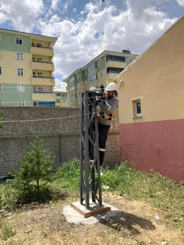 Aras EDAŞ'tan eğitime destek