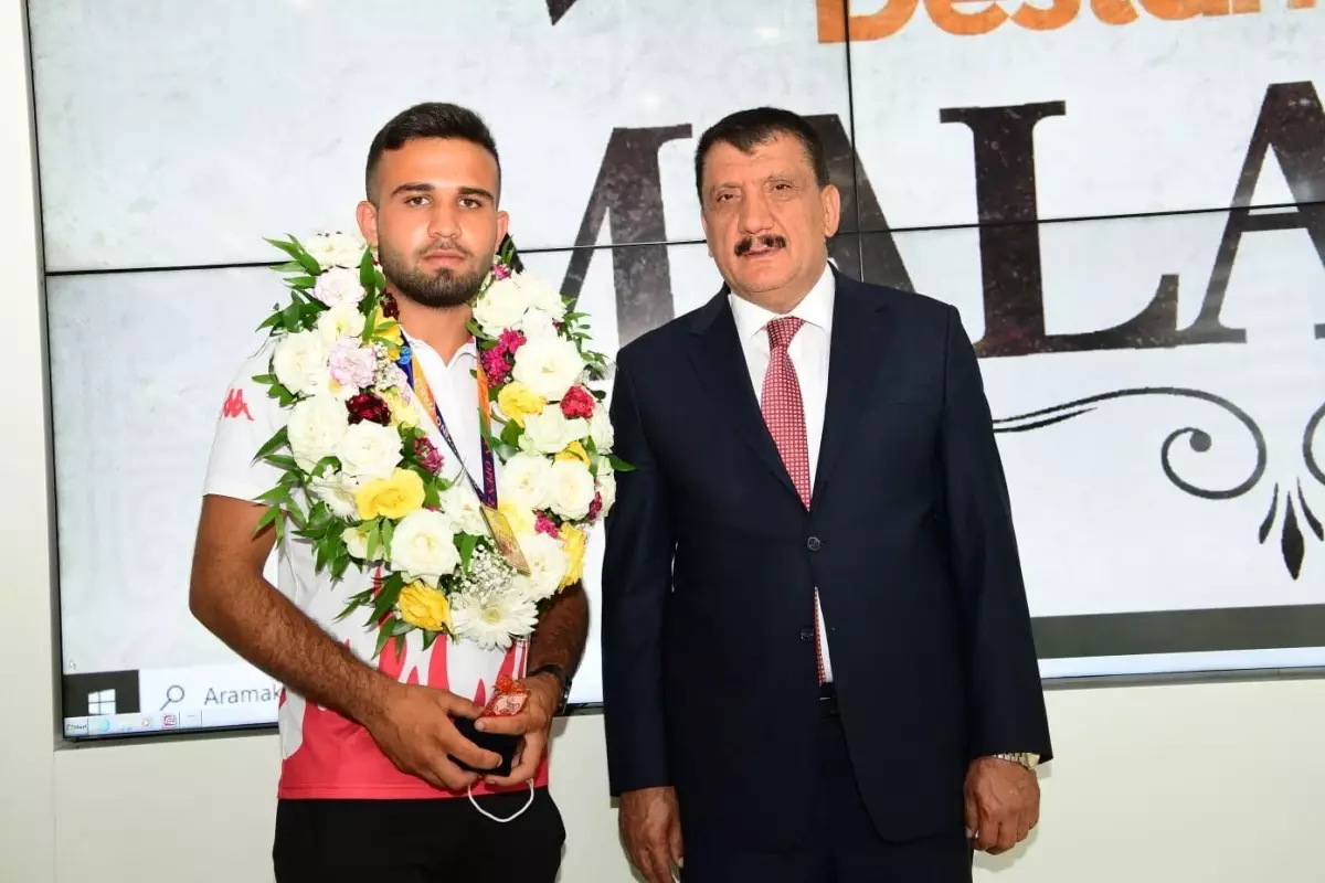 Avrupa Şampiyonu Başkan Gürkan'ı ziyaret etti