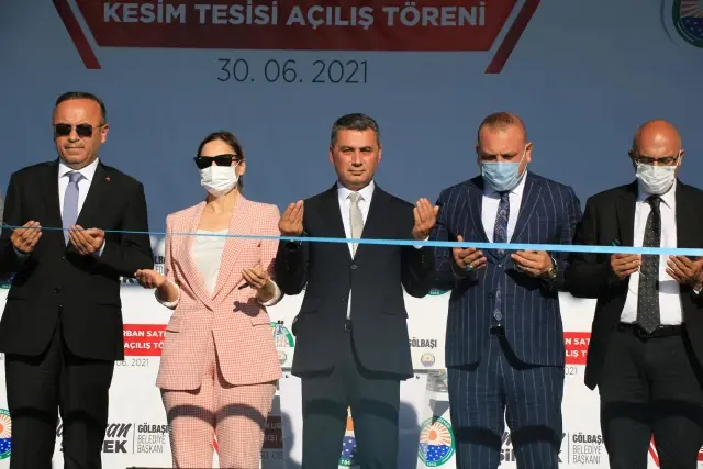 Gölbaşı'nda kurban satış ve kesim tesisi açıldı