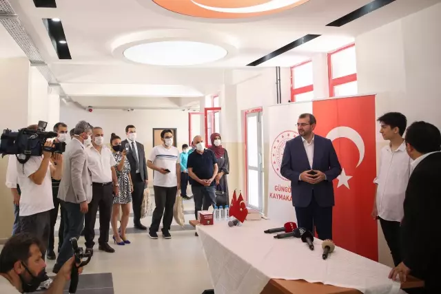 Güngören devlet okulları LGS'de iki Türkiye birincisi çıkardı