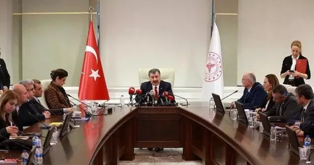 Kademeli normalleşme öncesi Bilim Kurulu son kez toplandı! Gündemde aşılama var Kademeli normalleşme öncesi Bilim Kurulu son kez toplandı! Gündemde aşılama var