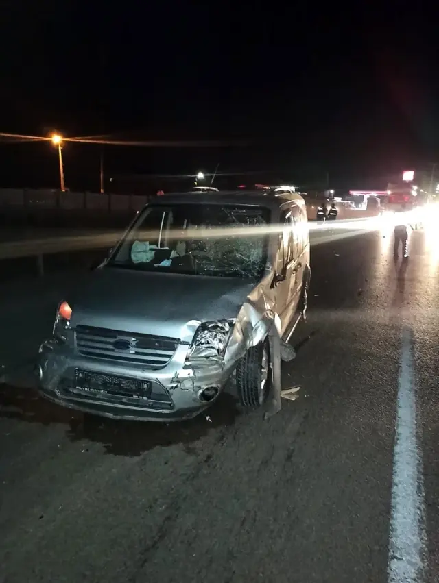 Karacabey'de trafik kazası: 3 yaralı