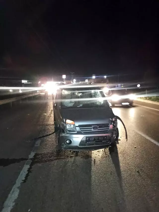Karacabey'de trafik kazası: 3 yaralı