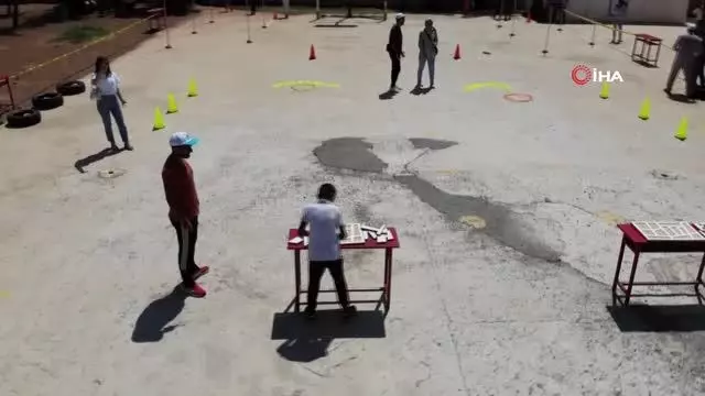 Köy çocuklarının survivor heyecanı Köy çocuklarının survivor heyecanı