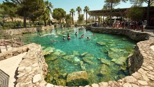 The mystery of the 'Gate of Hell opening to the underground' in Pamukkale has finally been solved