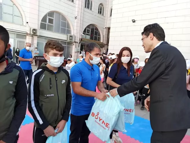 Şuhut'ta yaz spor okulları açıldı 2 Şuhut'ta yaz spor okulları açıldı