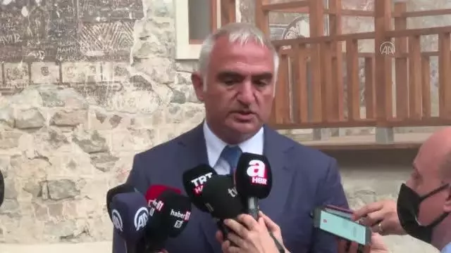 Bakan Ersoy: Değerlerimizi doğru bir şekilde tanıtırsak istediğimiz sonucu alırız