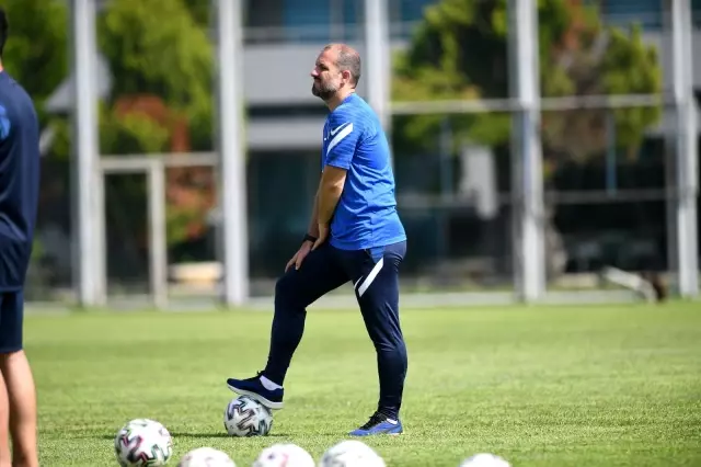 Bursaspor 6 eksikle çalışmalarına devam etti