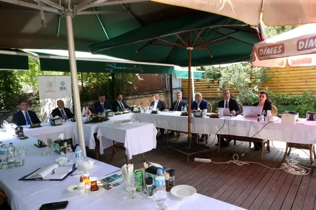 Dağlı: "OKA e-ihracat, dış ticaret, üretimde kaynak verimliliği hususlarında faaliyet ve desteklere yoğunlaşacak" 4 Dağlı: 'OKA e-ihracat, dış ticaret, üretimde kaynak verimliliği hususlarında faaliyet ve desteklere yoğunlaşacak'