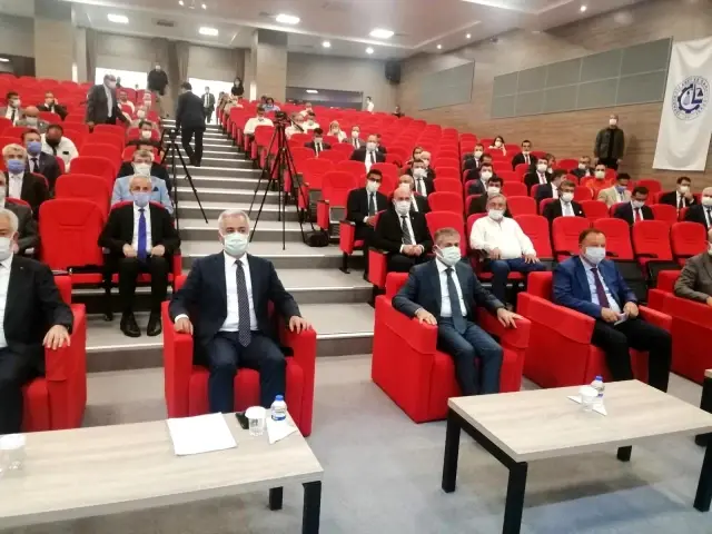 Hazine ve Maliye Bakan Yardımcısı Nebati: Sürekli erken seçim gündeme getirilen bir ortamda işadamı 6 ay sonrasına nasıl bakacak