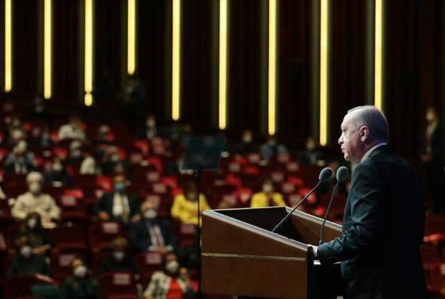 İstanbul Sözleşmesi'nin iptaline yönelik tepkilere cevap veren Erdoğan, yeni eylem planını açıkladı! 5 hedef içeriyor