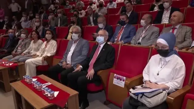Kılıçdaroğlu, STK'lar ve partililerle bir araya geldi