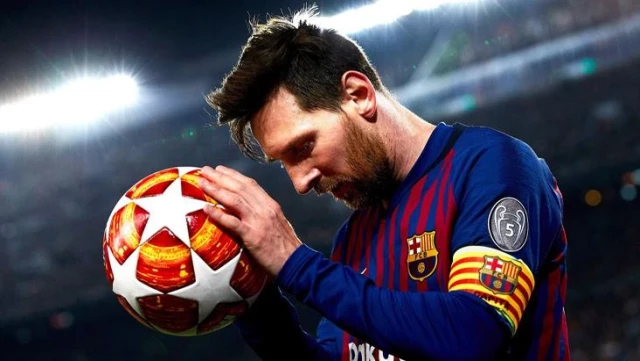 Lionel Messi, 13 yaşında imza attığı Barcelona'dan resmen ayrıldı