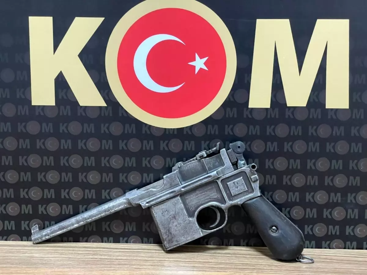 Malatya'da 18. yy ait yarı otomatik tabanca ele geçirildi