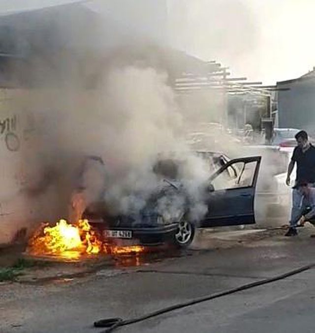 tamir edilirken alev alan otomobili sondurebi 11 14239066 o
