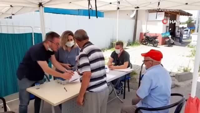 vatandaslar pazar yerinde asilandi 14238814 o