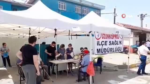 vatandaslar pazar yerinde asilandi 2 14238814 o