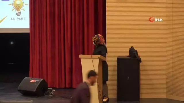 Yazar Hayati İnanç Erciş'te gençlerle buluştu