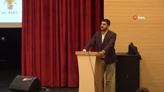 Yazar Hayati İnanç Erciş'te gençlerle buluştu