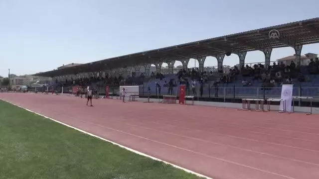 18 Yaş Altı Türkiye Atletizm Şampiyonası başladı