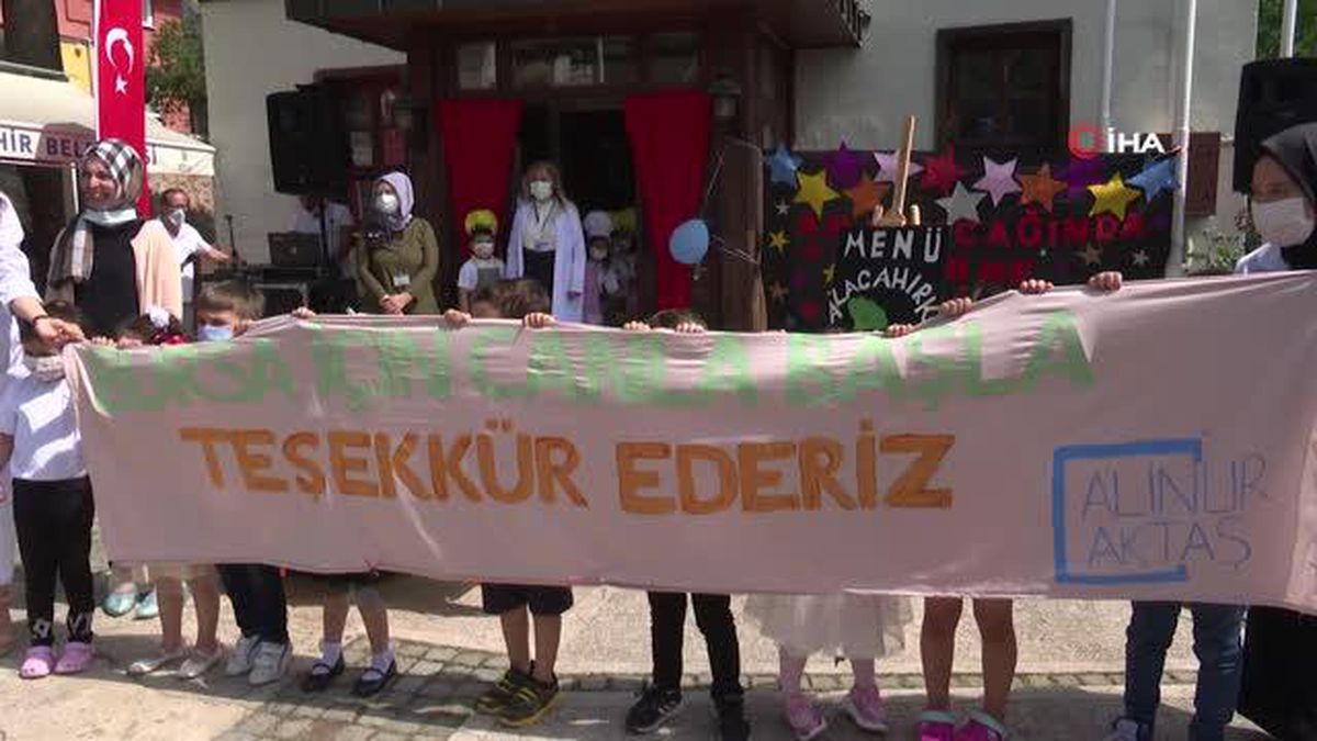 Ana Kucağı'nda karne heyecanı