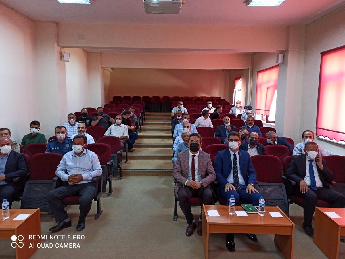 Aşkale'de 'Kurumsal Kapasitenin Geliştirilmesi ve Yerel Eylem Grupları' konferansı