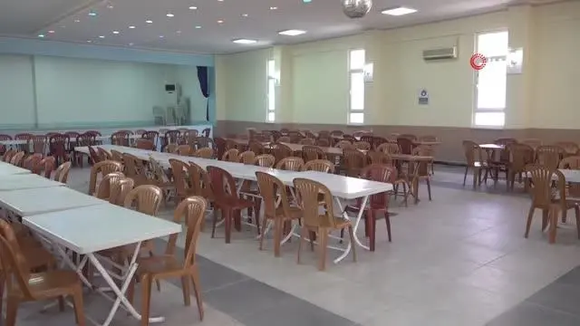 Belediye, üveyik kuşlarının yuvası bozulmasın diye düğün salonunu kiraya vermedi 3 Belediye, üveyik kuşlarının yuvası bozulmasın diye düğün salonunu kiraya vermedi