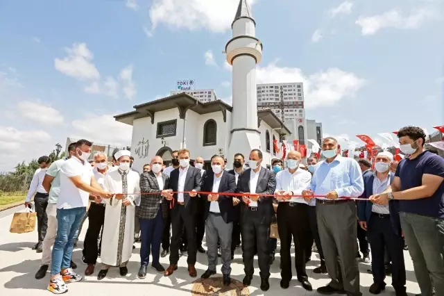 Son dakika haberi: Gaziosmanpaşa kentsel dönüşümle bir camiye daha kavuştu
