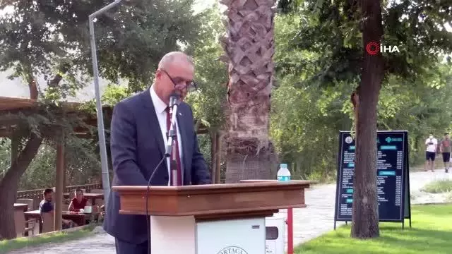 Kanal Temiz teknesi Dalyan'da temizliğe başladı