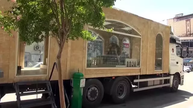 ŞANLIURFA - Mescid-i Aksa maketinin yer aldığı Minia Kudüs tırı Şanlıurfa'da