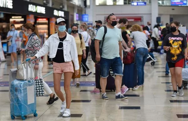 Antalya'ya 5 ayda gelen turist 1 ayda geldi! İlk sırada Ukraynalılar var